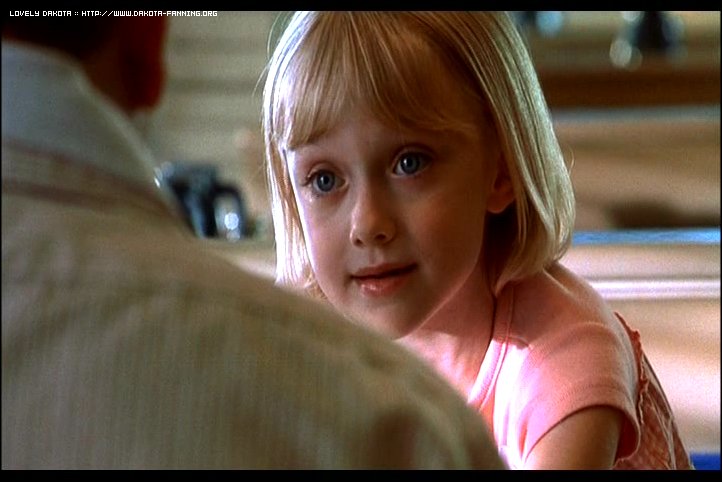 lovely-dakota-i-am-sam-trailer-10.jpg