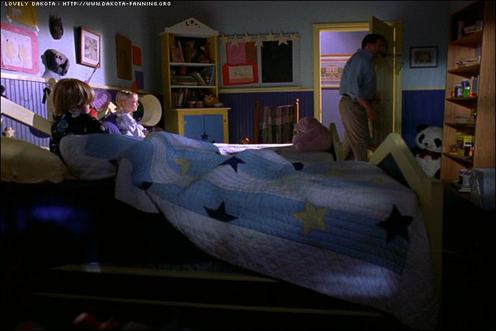 lovely-dakota-hansel-gretel-screen-capture-010.jpg
