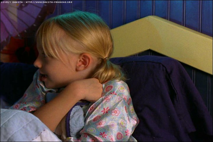 lovely-dakota-hansel-gretel-screen-capture-017.jpg