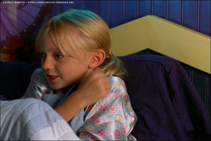 lovely-dakota-hansel-gretel-screen-capture-018.jpg