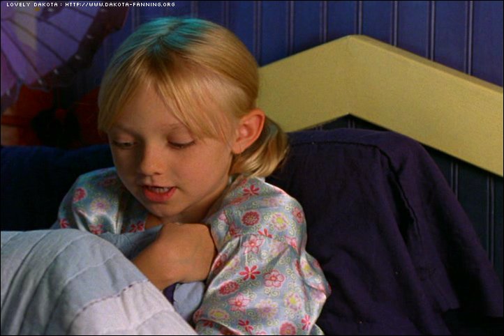 lovely-dakota-hansel-gretel-screen-capture-022.jpg