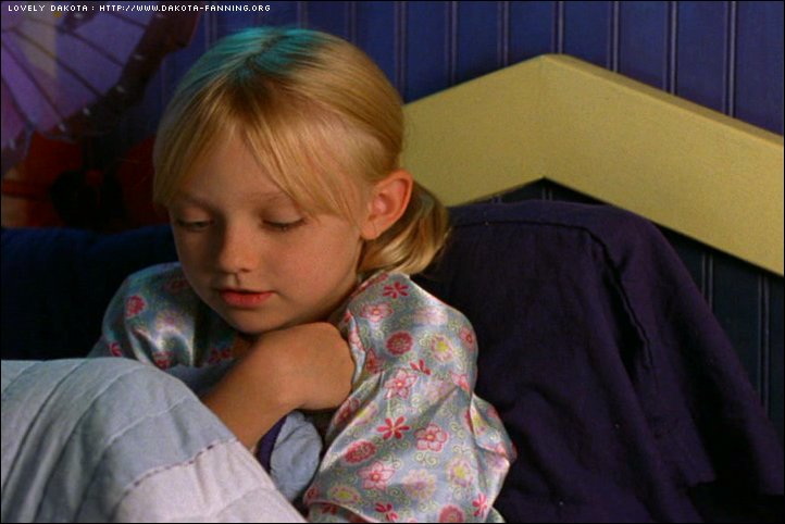 lovely-dakota-hansel-gretel-screen-capture-023.jpg