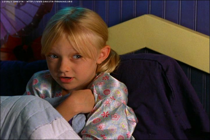 lovely-dakota-hansel-gretel-screen-capture-024.jpg