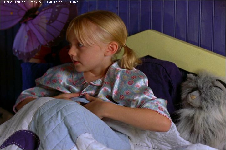 lovely-dakota-hansel-gretel-screen-capture-027.jpg
