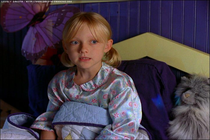 lovely-dakota-hansel-gretel-screen-capture-038.jpg