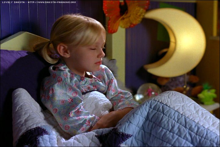 lovely-dakota-hansel-gretel-screen-capture-050.jpg