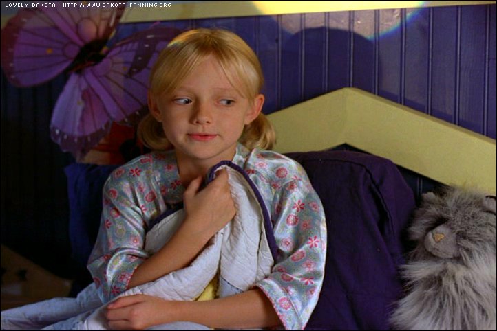 lovely-dakota-hansel-gretel-screen-capture-054.jpg