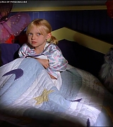 lovely-dakota-hansel-gretel-screen-capture-008.jpg