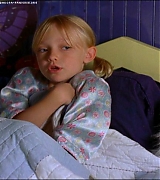 lovely-dakota-hansel-gretel-screen-capture-029.jpg