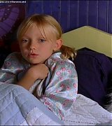 lovely-dakota-hansel-gretel-screen-capture-030.jpg