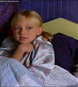 lovely-dakota-hansel-gretel-screen-capture-031.jpg