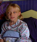 lovely-dakota-hansel-gretel-screen-capture-037.jpg