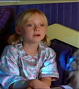 lovely-dakota-hansel-gretel-screen-capture-069.jpg
