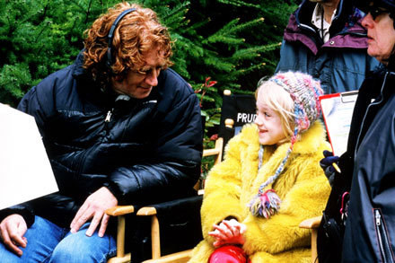 lovely-dakota-trapped-on-set-0.jpg