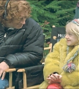 lovely-dakota-trapped-on-set-01.jpg