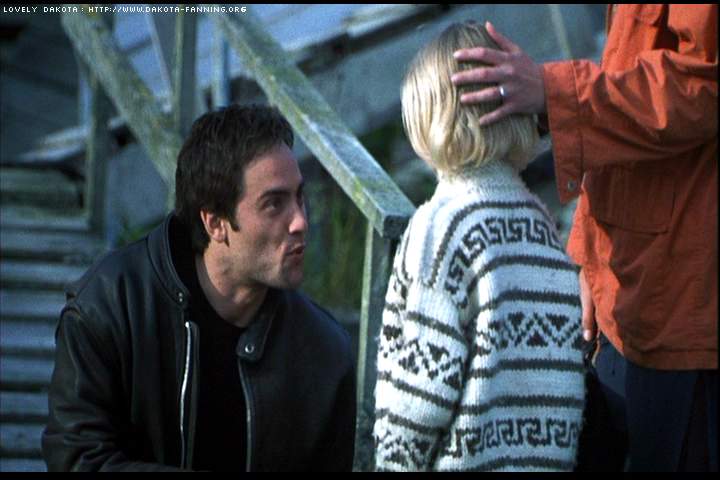 lovely-dakota-trapped-screen-capture-010.JPG
