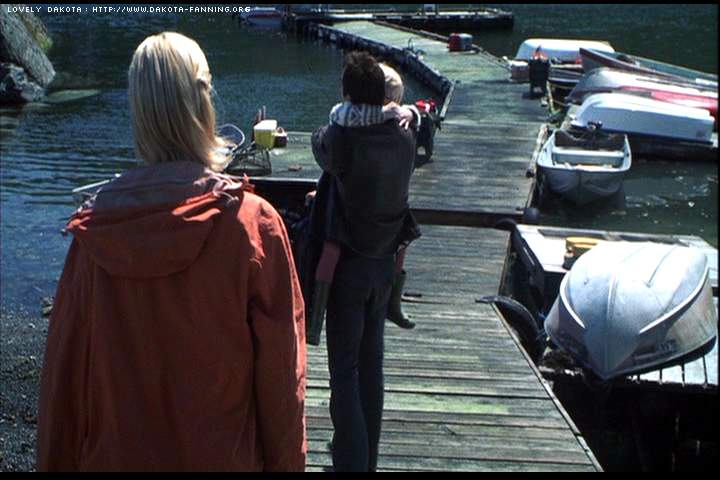lovely-dakota-trapped-screen-capture-017.JPG
