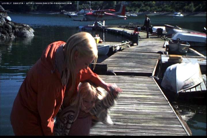lovely-dakota-trapped-screen-capture-023.JPG