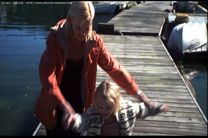 lovely-dakota-trapped-screen-capture-024.JPG