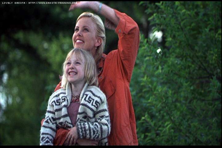lovely-dakota-trapped-screen-capture-028.JPG