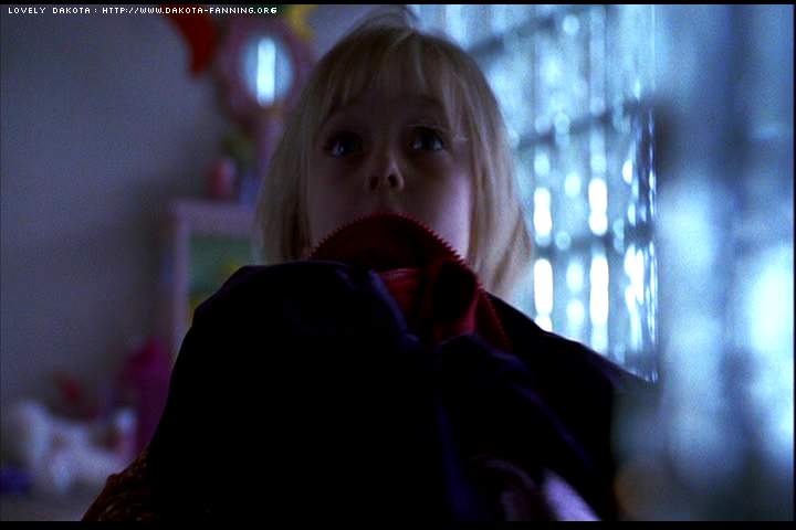 lovely-dakota-trapped-screen-capture-041.JPG