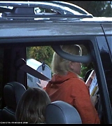 lovely-dakota-trapped-screen-capture-031.JPG