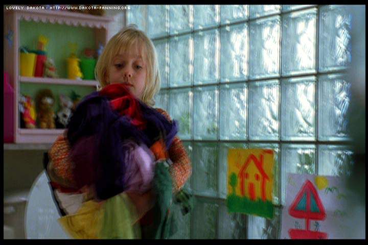 lovely-dakota-trapped-trailer-08.JPG