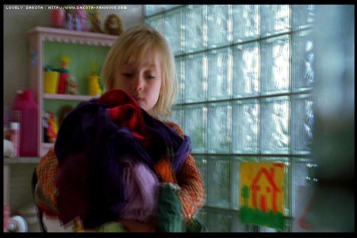 lovely-dakota-trapped-trailer-09.JPG