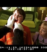 lovely-dakota-cat-hat-dvd-deleted-scene-010.JPG