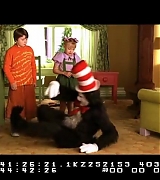 lovely-dakota-cat-hat-dvd-deleted-scene-042.JPG