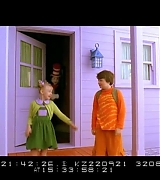 lovely-dakota-cat-hat-dvd-deleted-scene-047.JPG