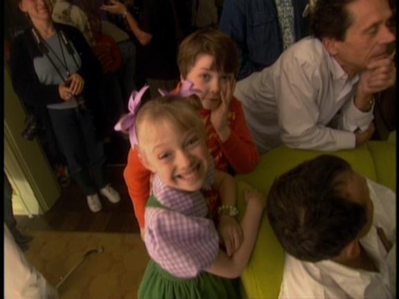lovely-dakota-cat-hat-dvd-kids-014.JPG
