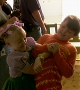 lovely-dakota-cat-hat-dvd-kids-005.JPG