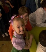 lovely-dakota-cat-hat-dvd-kids-012.JPG