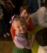lovely-dakota-cat-hat-dvd-kids-015.JPG