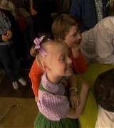 lovely-dakota-cat-hat-dvd-kids-018.JPG