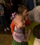 lovely-dakota-cat-hat-dvd-kids-019.JPG