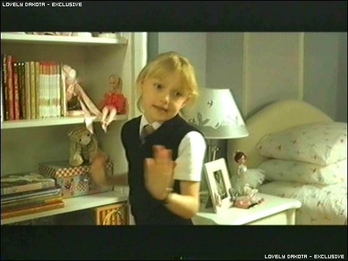 DakotaFeaturette003.jpg