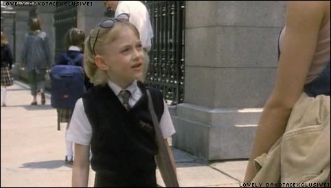 lovely-dakota-uptown-girls-trailer-04.jpg