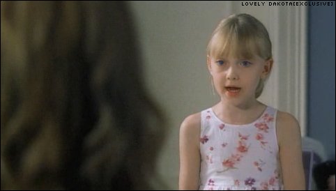 lovely-dakota-uptown-girls-trailer-58.jpg