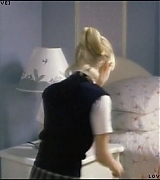 lovely-dakota-uptown-girls-trailer-17.jpg