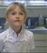 lovely-dakota-uptown-girls-trailer-37.jpg