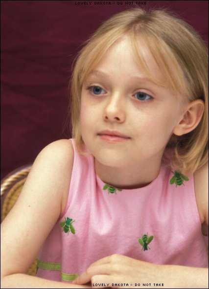 lovely-dakota-portrait-2003-08-03-13.jpg