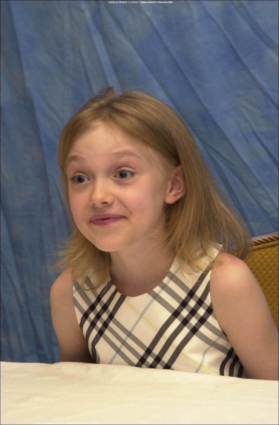 lovely-dakota-portrait-2004-04-16-14.jpg