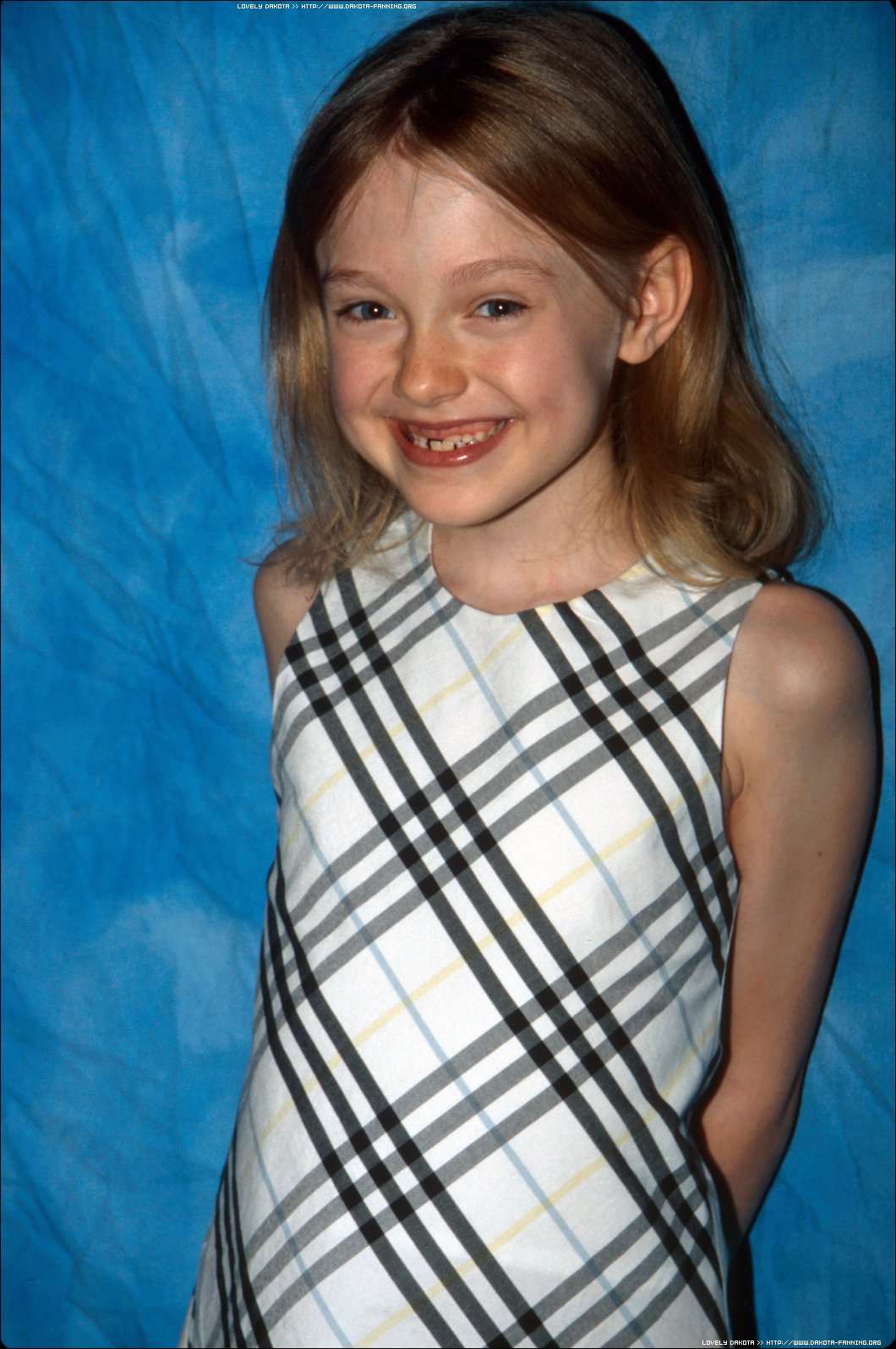 lovely-dakota-portrait-2004-04-16-21.jpg
