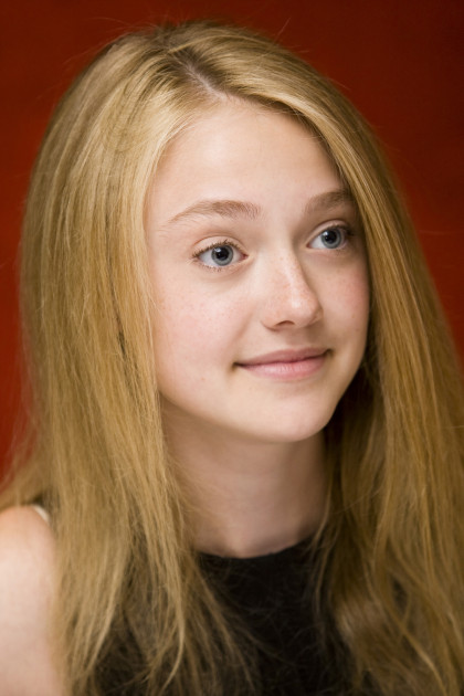 lovely-dakota-portrait-2008-09-11-mq-031.jpg
