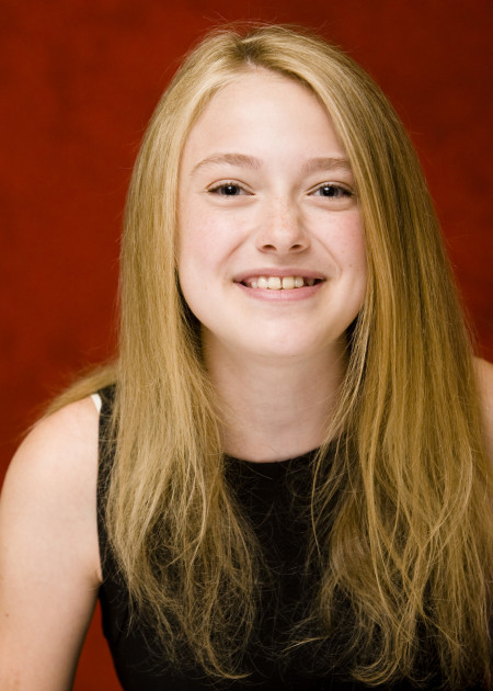 lovely-dakota-portrait-2008-09-11-mq-037.jpg