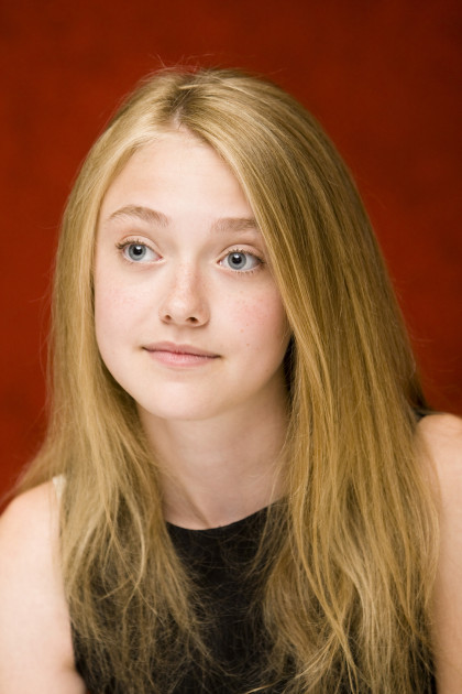 lovely-dakota-portrait-2008-09-11-mq-042.jpg