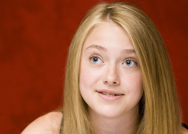lovely-dakota-portrait-2008-09-11-mq-052.jpg