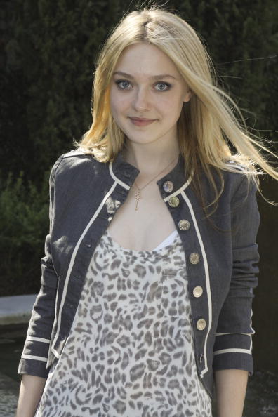 lovely-dakota-portrait-2010-03-11-mq-021.jpg